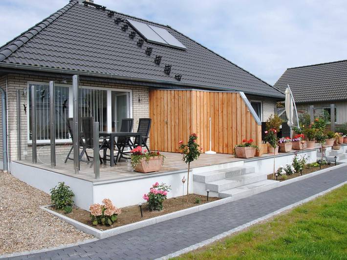 Ferienwohnung für 2 Personen, mit Terrasse und Garten sowie Ausblick in Wackerballig