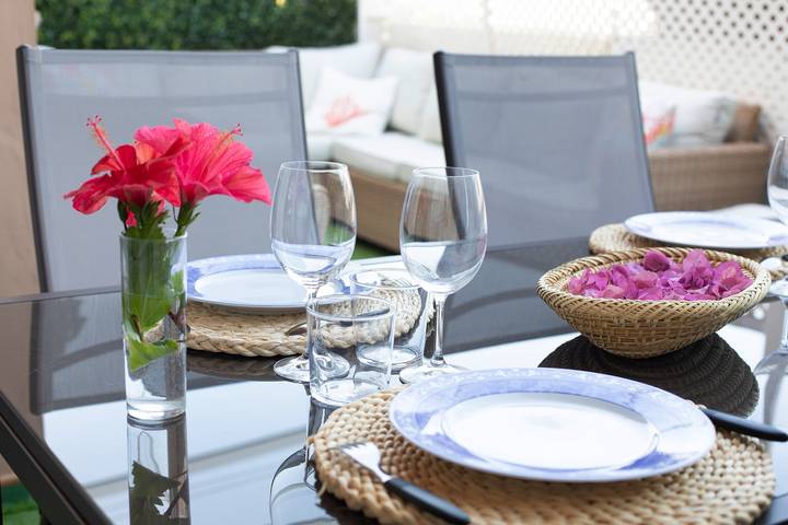 Apartamento inteiro, Apartamento 'Leprince' com piscina partilhada, Wi-Fi e ar condicionado in Playa La Barrosa, Chiclana de la Frontera