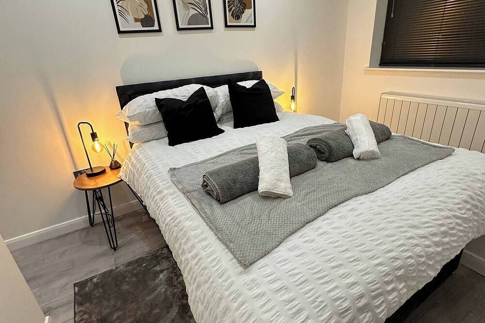 Entire apartment, Luxury 1-Bedroom Cozy Apartment in Leicester City Centre in Leicester, Heart of England