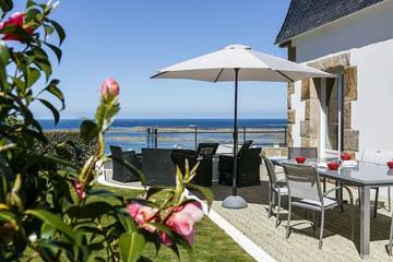 Location de vacances pour 8 personnes, avec jardin et terrasse à Port l'Épine