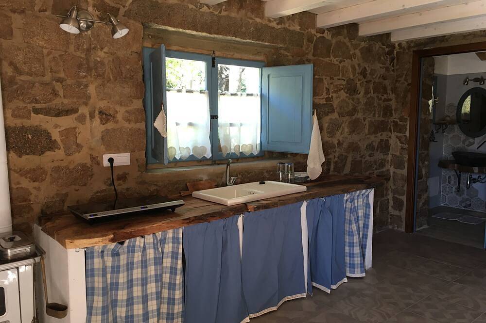 Vacances à la ferme dans la nature pure de la Sardaigne in Loiri Porto San Paolo, Barbagia