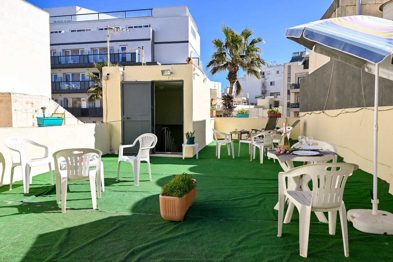 Sunny Ensuite by the Sea - A2 in St. Paul's Bay, Malta Island
