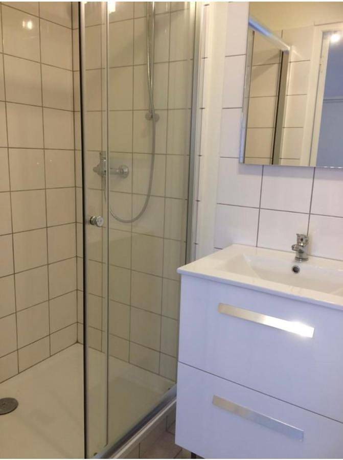 Appartement entier, One-Bedroom Apartment in Saint-Gérons, Région d'Aurillac