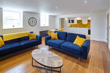 Apartment for 5 People in Whitby, North Yorkshire, Photo 1