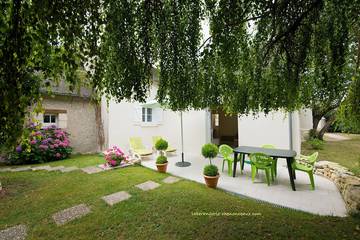 Gîte pour 2 personnes, avec terrasse et jardin en Indre-et-Loire