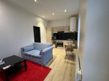 Gîte pour 3 personnes, avec jardin à Romilly-sur-Seine