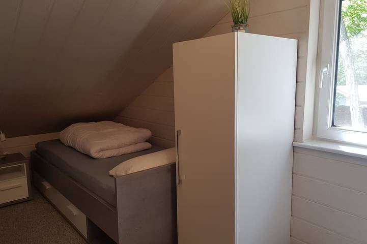 Schönes Ferienhaus mit Kamin und kostenlosem W-lan direkt am Ostseestrand in Priwall, Lübeck