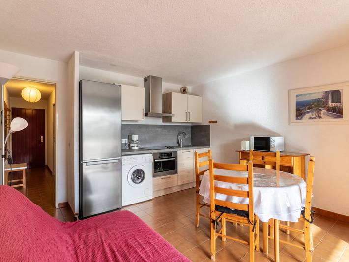 Gîte pour 3 personnes, avec jardin et terrasse à Rayol-Canadel-sur-Mer - 2