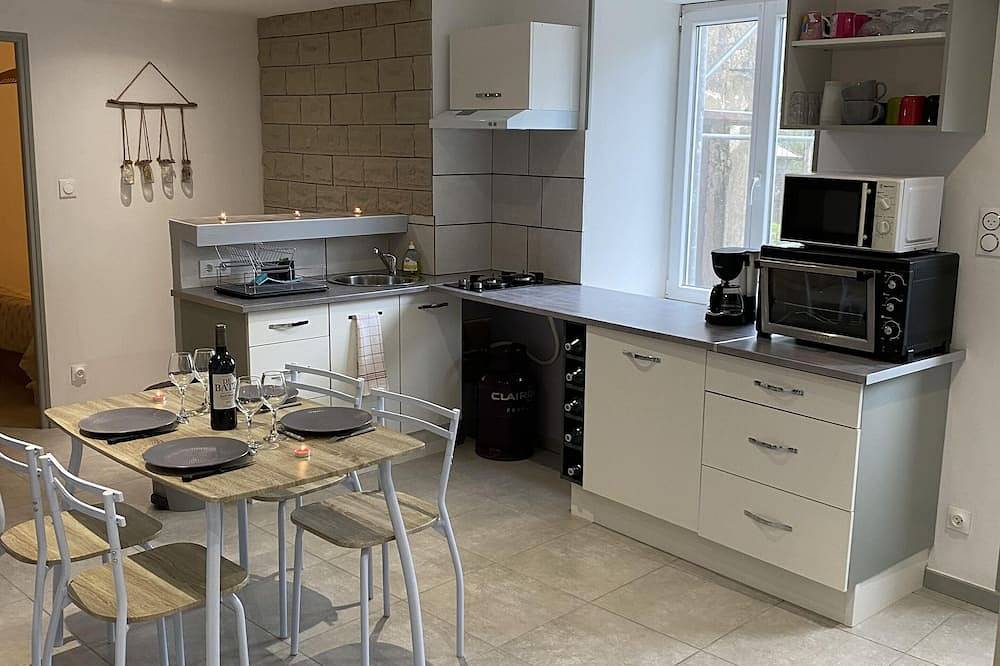 Appartement entier, 1 bedroom apartment in plombiã¨res les bains ruaux in Plombières-les-Bains, Parc naturel régional des Ballons des Vosges