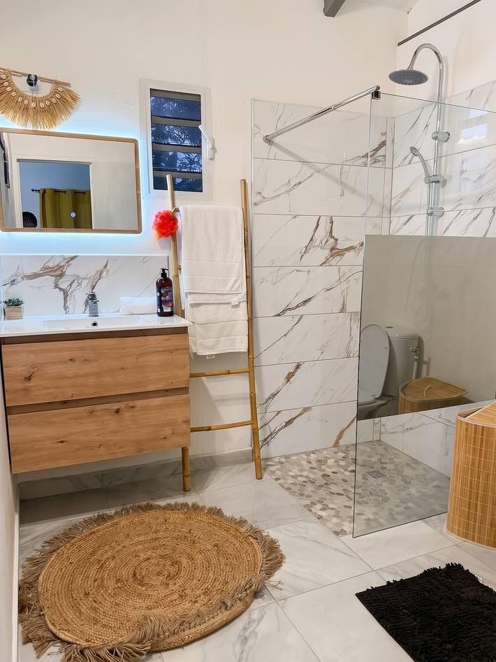 Maison confortable à Petit-Canal avec jardin 52 m² in Petit-Canal, Guadeloupe