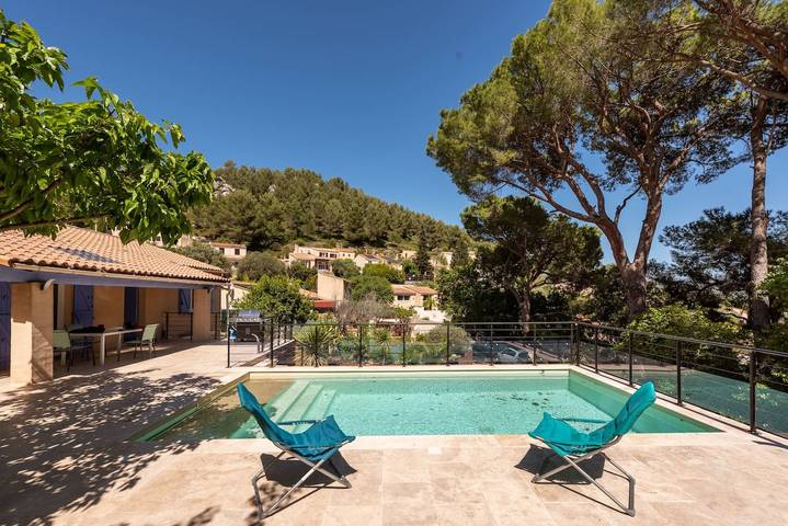 Chalet para 8 personas, con piscina y terraza - 1