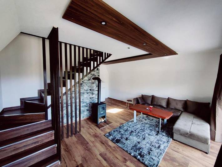 Ferienhaus für 7 Personen, mit Ausblick und Garten in Kosovo