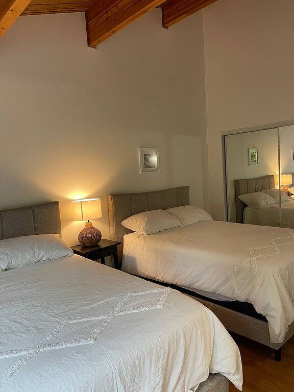 Unique and Stunning 3 Bedroom Home with Ocean View in Sechelt, Sunshine Coast Regional District