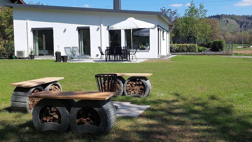 Bungalow für 7 Personen, mit Balkon und Balkon/Terrasse sowie Terrasse und Garten in Bayern - 3