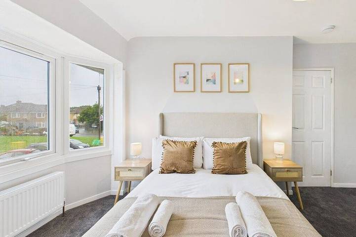 Apartamento entero, Modern 3-Bed Home, Flexible 4th Room, Sleeps 8 in Gosport, Hampshire