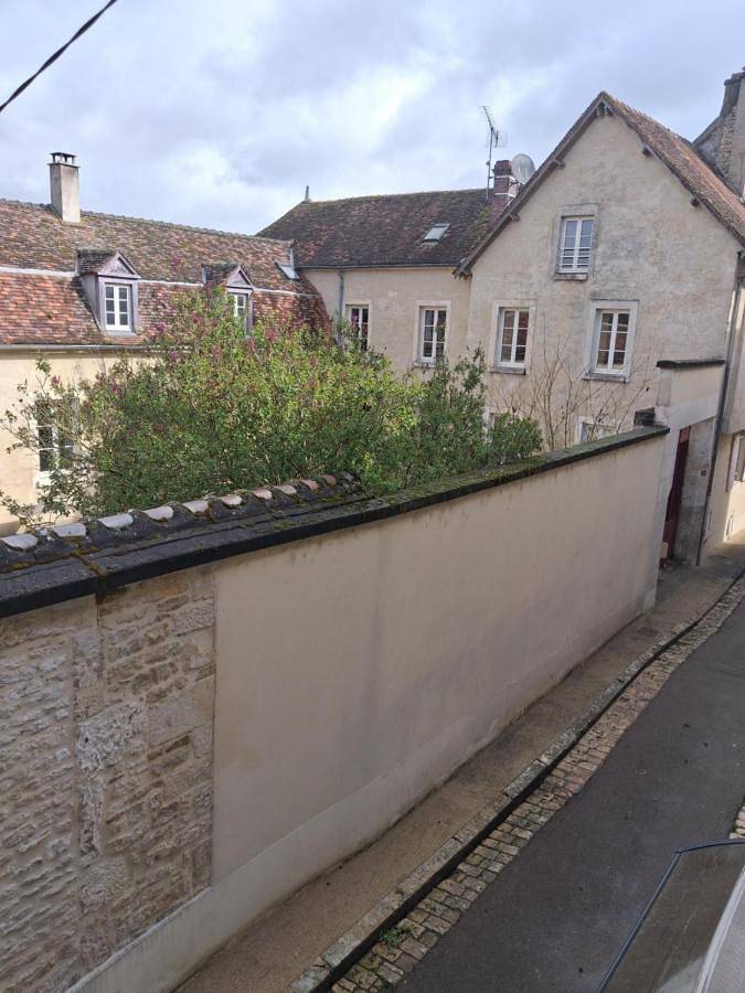 Location de vacances pour 2 personnes, avec vue à Chablis - 4