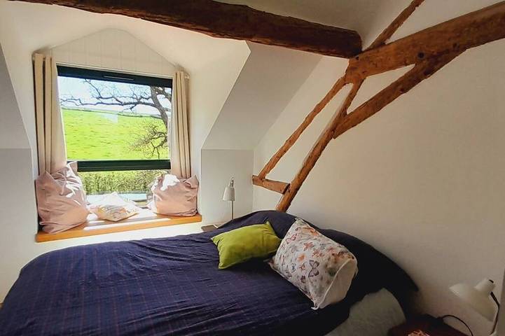 Location de vacances pour 7 personnes, avec Jacuzzi ainsi que Terrasse et Jardin à Saint-Bonnet-de-Joux - 3