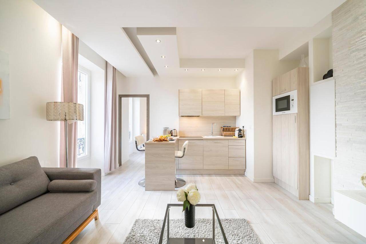Appartement entier, One-Bedroom Apartment in Beausoleil, Côte méditerranéenne (France)
