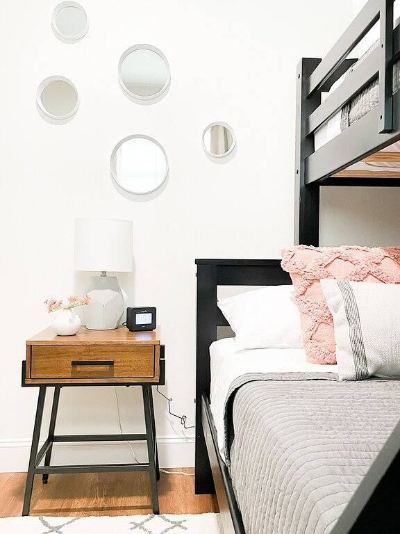 4Bd/2ba home Sleeps 8 *Newly Renovated* 2 minutes to all Hershey attractions! in Dauphin County