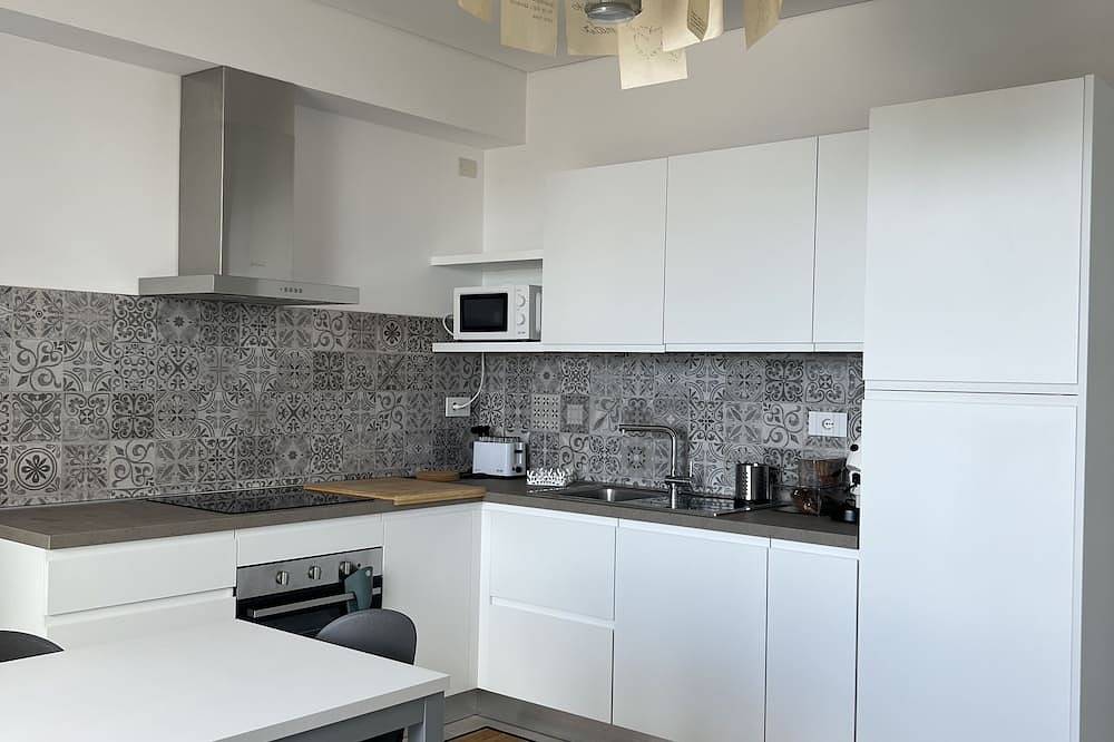 Appartamento intero, Appartamento fronte mare n5, ombrellone + due lettini inclusi in Cupra Marittima, Riviera delle Palme