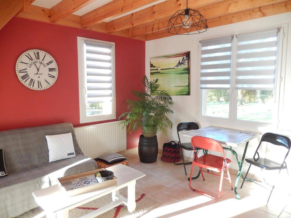 Studio Appart' Les jards in Bressuire, Deux-Sèvres