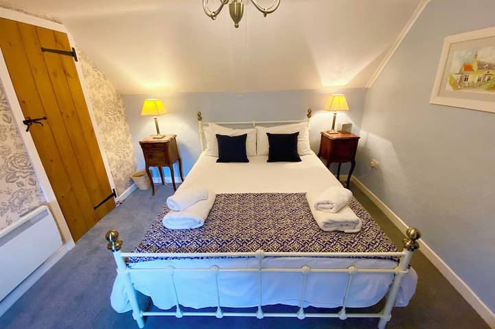 Admiral Cottage, acogedor con tejado de paja cerca del mar y las dunas de arena in Great Yarmouth, The Broads