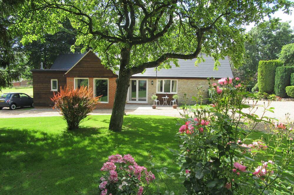 Canalside Cottage am Rande des Dorfes Wilmcote in Wilmcote, Warwickshire