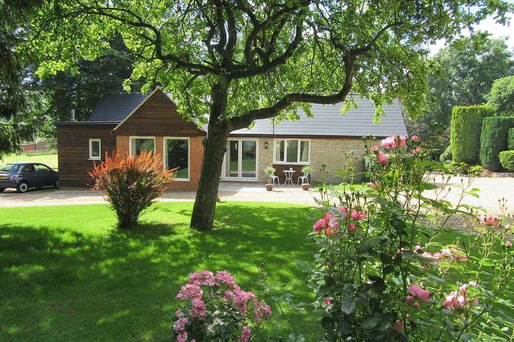 Ferienhaus für 4 Personen, mit Terrasse und Garten - 1