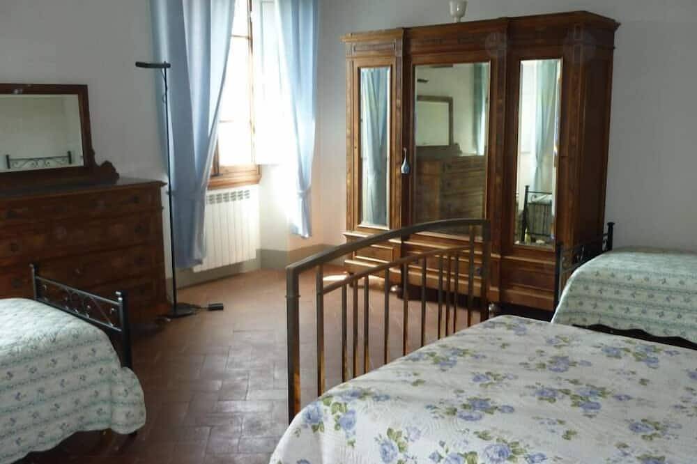 Ganze Wohnung, Die Terrasse - Villa in den frühen ‚900 in Signa, Prato Provinz