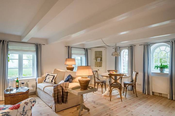 Ferienwohnung für 2 Personen, mit Garten und Terrasse in Böel