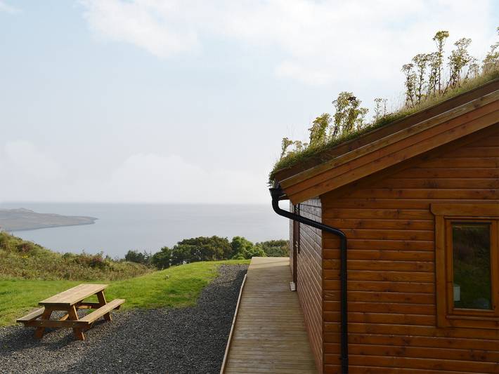Vacation rental for 2 people, with yard on the Isle of Skye