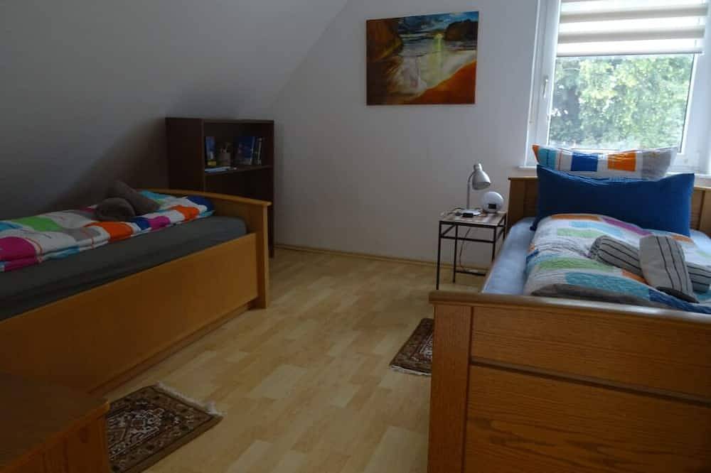 Ganze Wohnung, Ferienwohnung in Nettetal bei Venlo. Gerne Gruppen! in Nettetal, Niederrhein