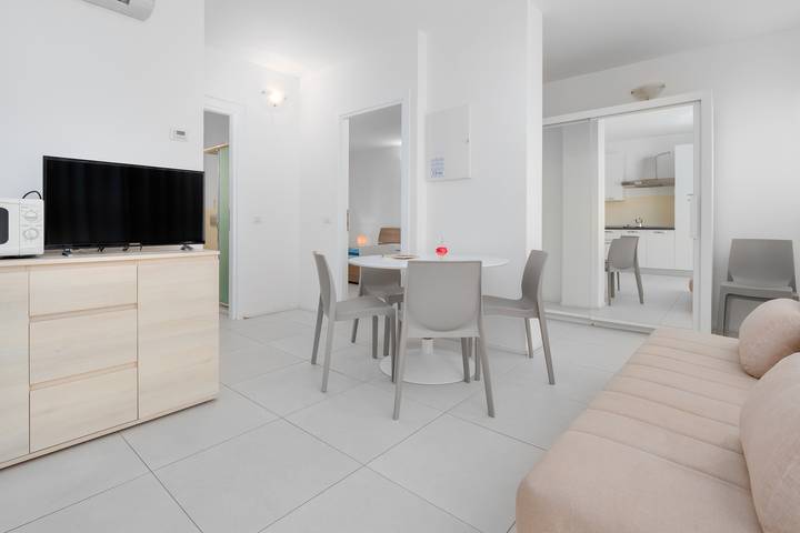 Location de vacances pour 5 personnes, avec jacuzzi et jardin, animaux acceptés à Golfo Aranci - 3