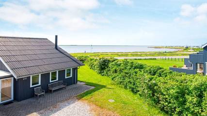 Ferienhaus mit Meerblick für 9 Personen, mit Terrasse und Sauna sowie Whirlpool am Ringkøbing Fjord