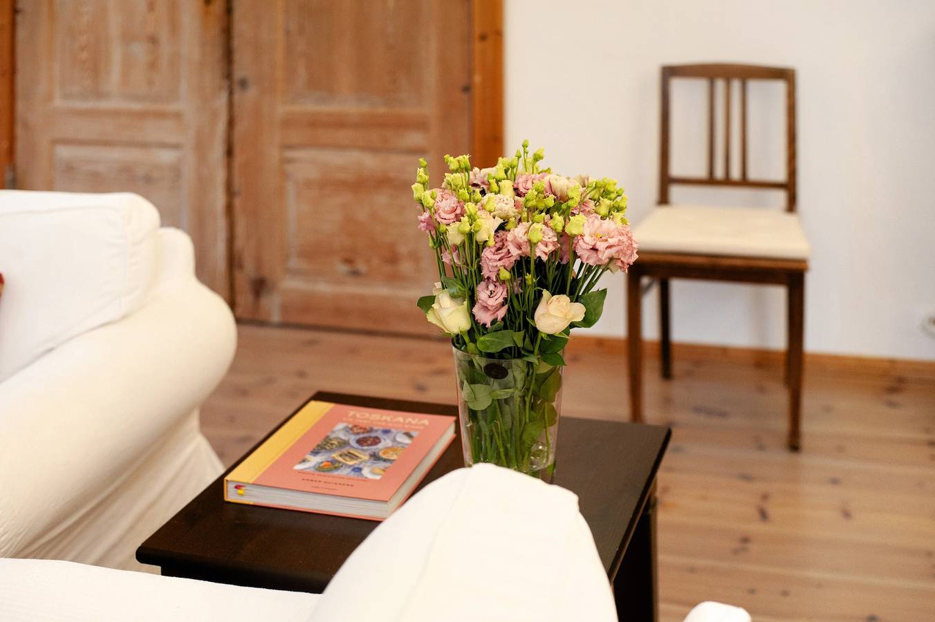 Ganze Wohnung, Ferienwohnung 'Gut Rattelvitz - Parterre West' mit Seeblick, privater Terrasse und Wlan in Gingst, Rügen