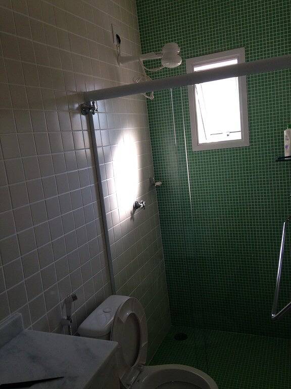 Neue 3-Schlafzimmer-Haus in Wohnanlage in 100 m. der strand. Großartige Lage in São Sebastião, Região Metropolitana do Vale do Paraíba e Litoral Norte