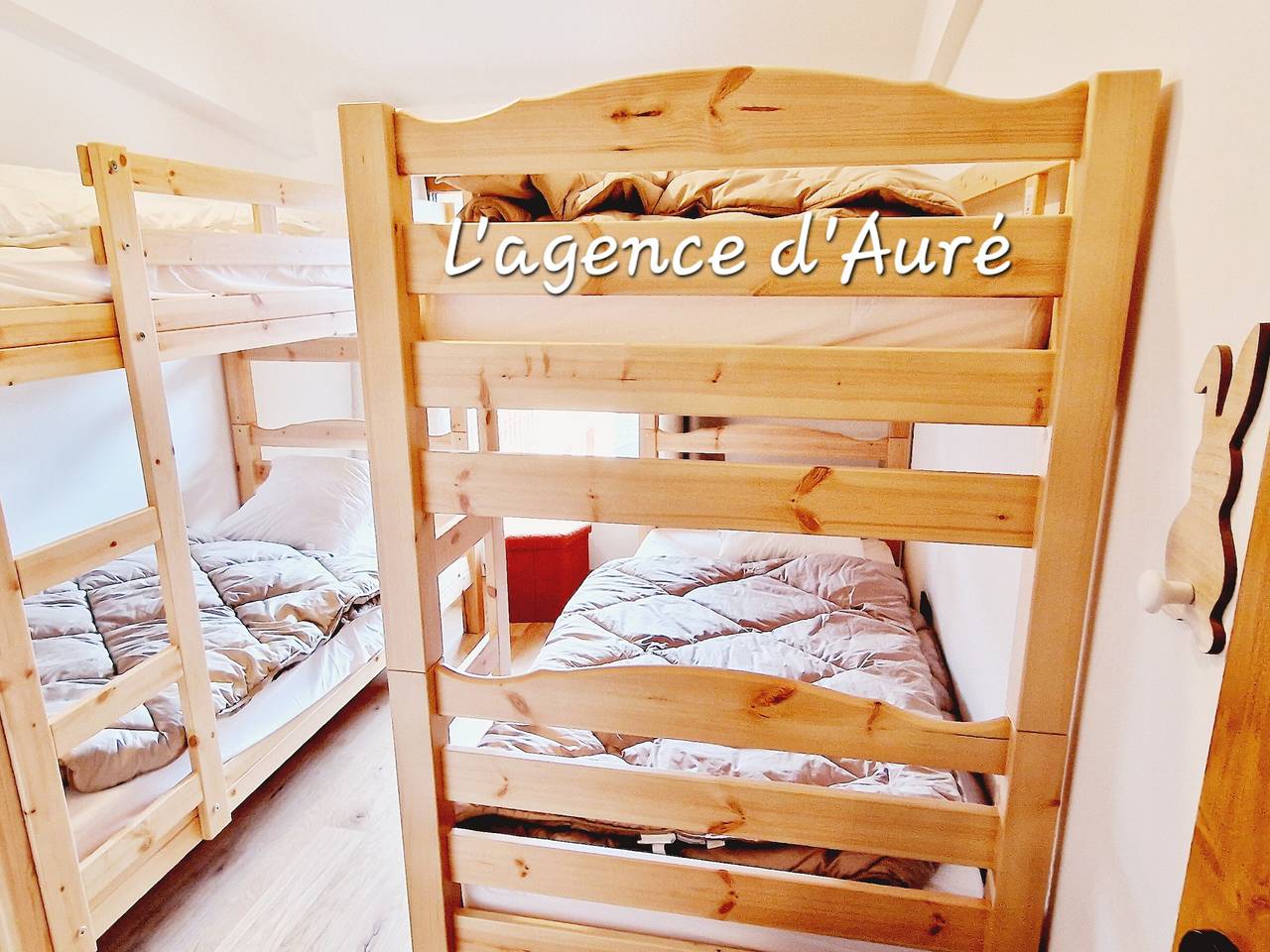 Ganze Wohnung, Modernes Apartment für 8 Pers. in Ski-resort, Balkon, Parkplatz, 50m von den Pisten in La Plagne, Aime-la-Plagne