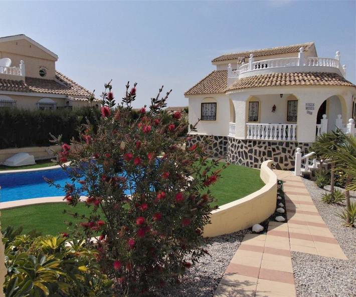 Casa rural para 6 personas, con Balcón y Terraza además de Jardín y Piscina en Mazarrón