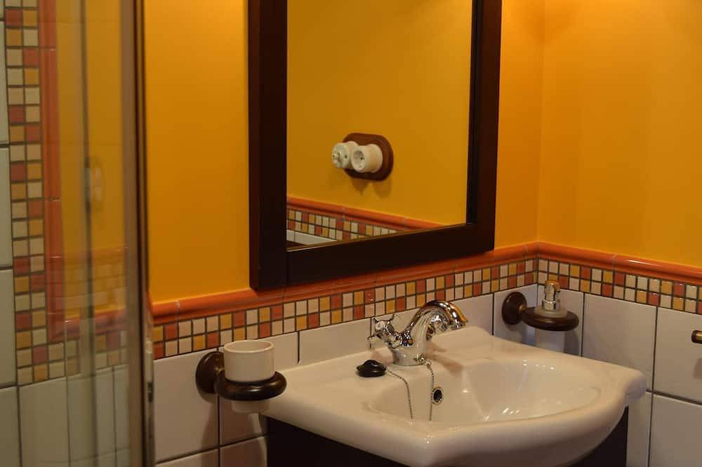 Vivienda unifamiliar de  8  o 10  personas. (Casas Cuncheiro) in Cabana de Bergantiños, Costa da Morte