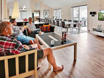 Ferieudlejning til 22 Personer i Bogense, Båring Vig, Billede 1