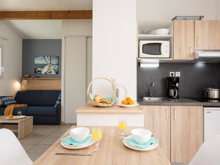 Location de vacances pour 8 personnes, avec jardin ainsi que bassin pour enfant et piscine à Le Château-d'Oléron - 3