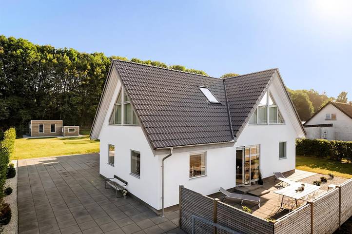 Chalet für 12 Personen, mit Balkon und Terrasse sowie Garten in Dänemark