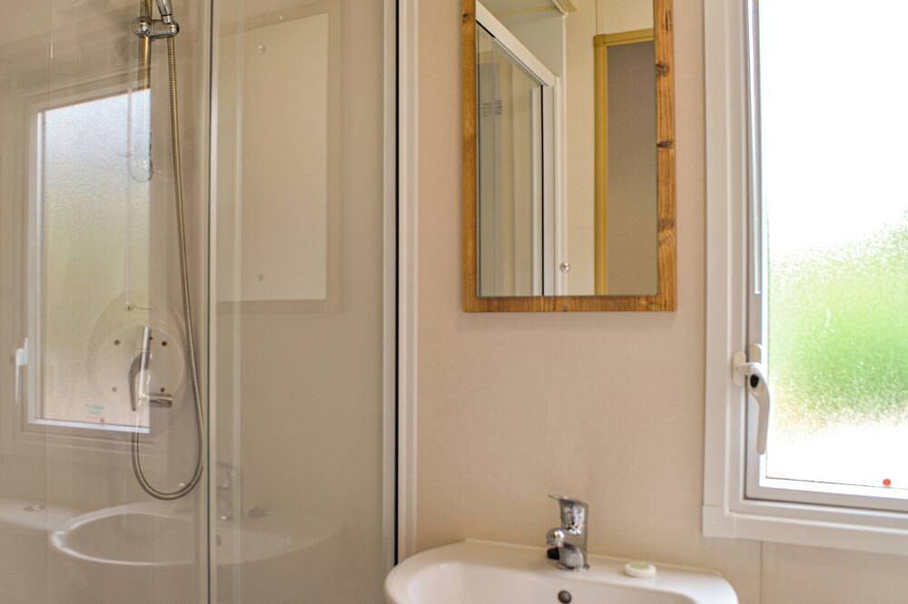 2 bedroom accommodation in Kippford, near Sandyhills in Kippford, Dumfries and Galloway