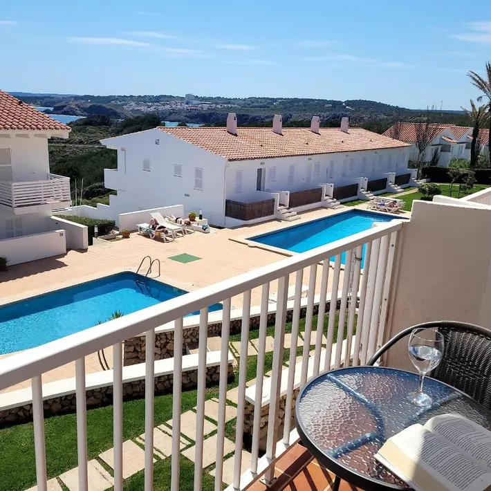 Ferienwohnung für 3 Personen, mit Ausblick und Garten sowie Kinderpool und Pool - 1