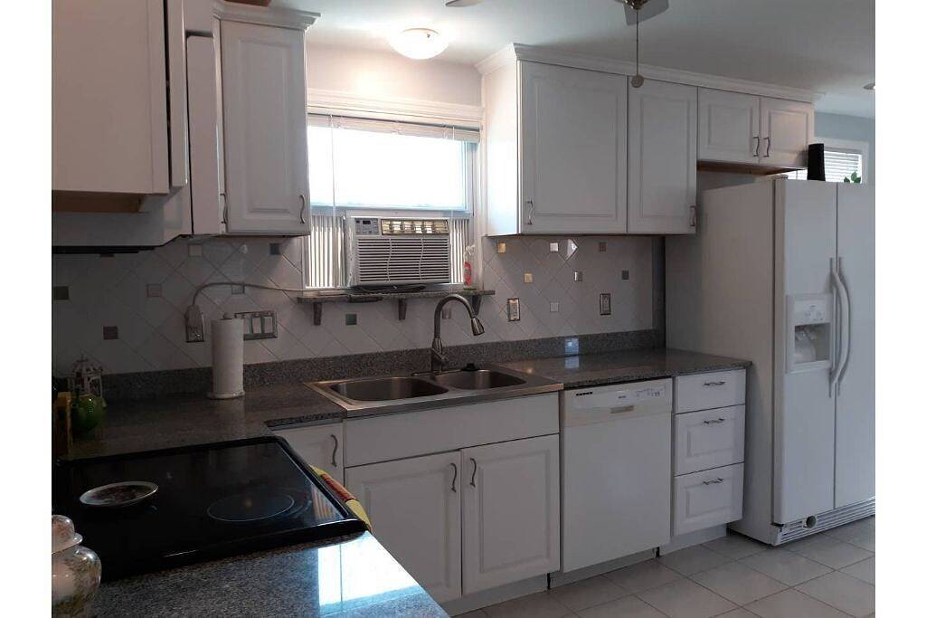 Gemütliches Studio Cottage auf \"The Hill\", alles zu Fuß erreichbar! Der Zoo, Park !! in St. Louis, Missouri