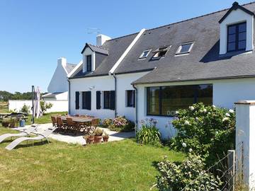 Gîte pour 9 personnes, avec jardin et terrasse, animaux acceptés à Bangor