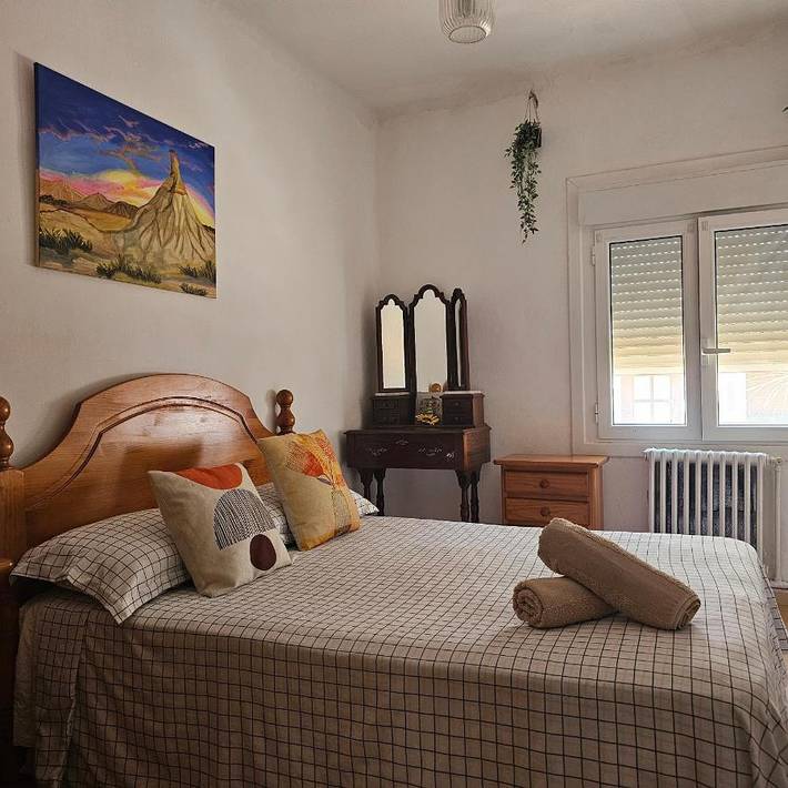 Casa rural para 8 personas, con terraza, Se admiten mascotas en Valtierra - 2