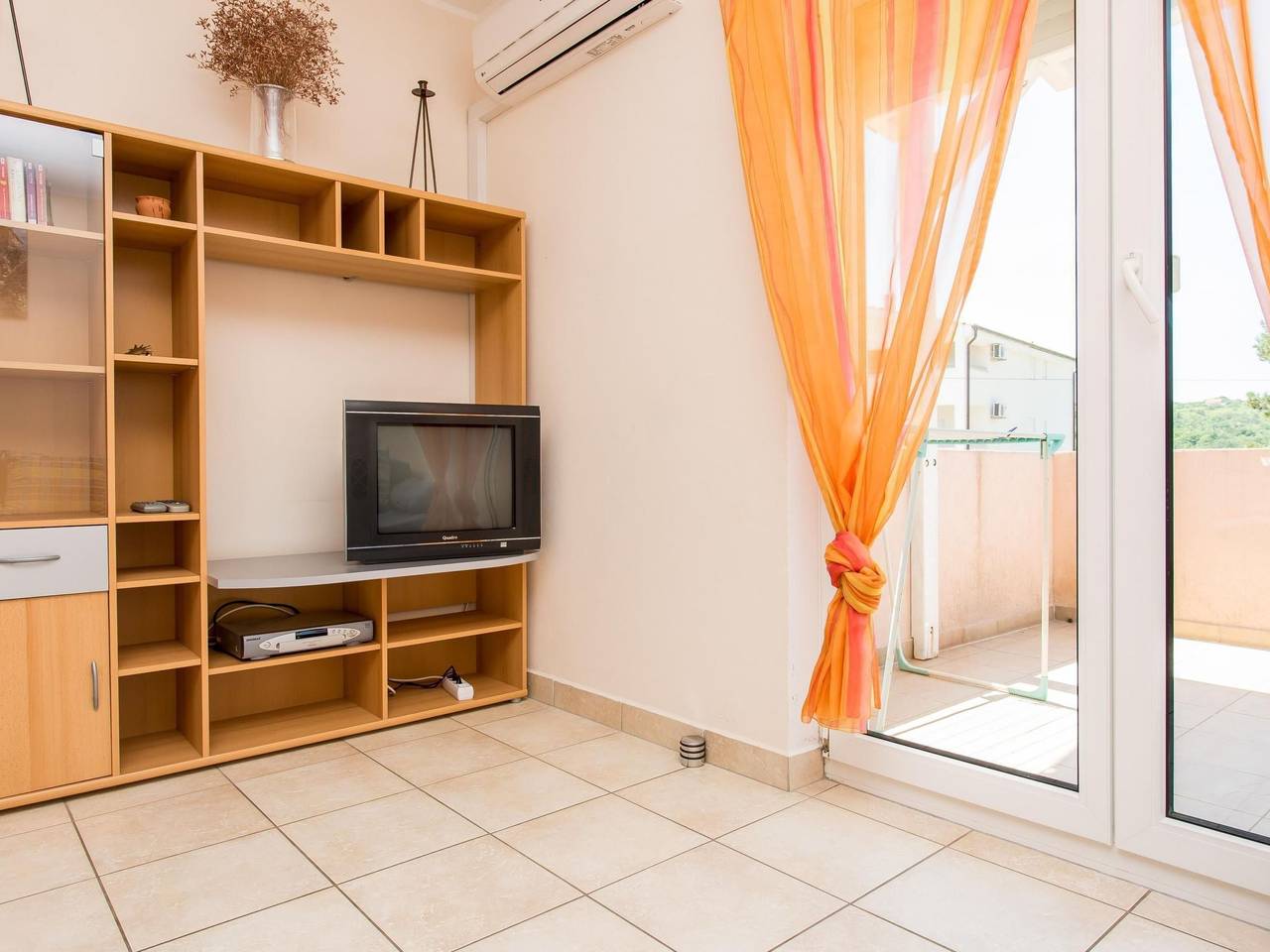 Appartement entier, Wohnung Maria in der Nähe des Strandes in Silo (Krk), Krk