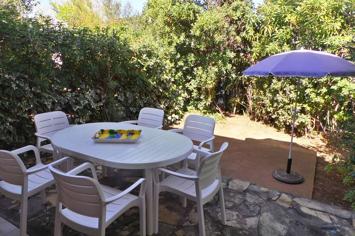 Gîte pour 4 personnes, avec jardin dans Plage de la Nartelle - 4