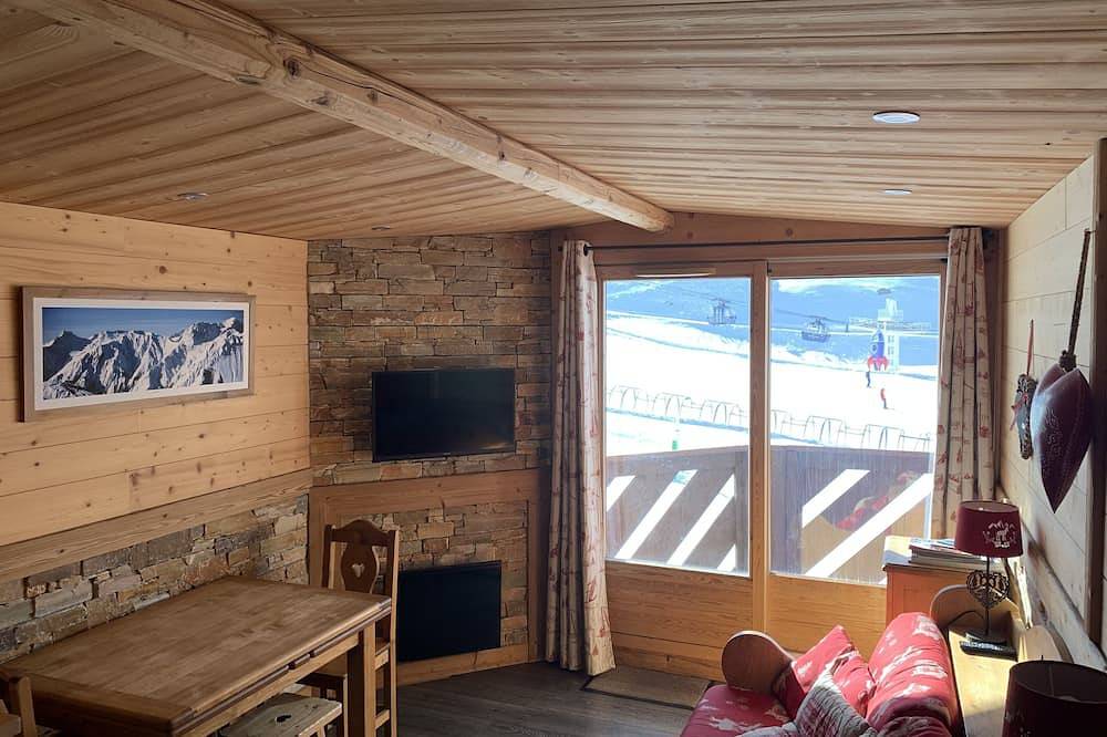 Appartement entier, Plein Sud, Skis Aux Pieds En Moins D'Une Minute,  Appartement Esprit Chalet in Val Thorens, Les Trois Vallées
